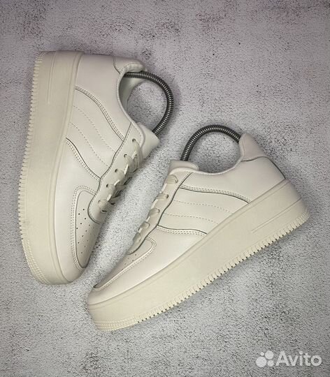 Кроссовки женские новые(36;37;38;39;40;41)