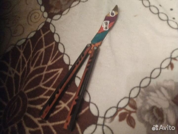 Деревянный нож бабочка