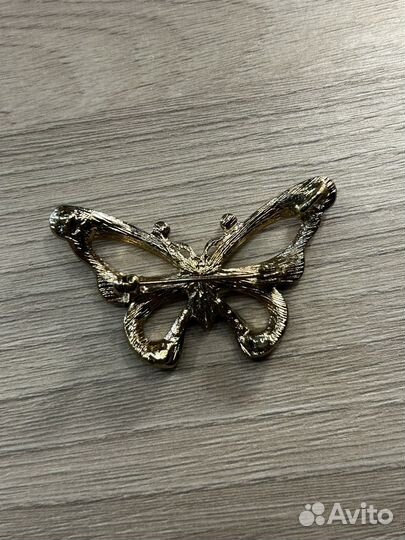 Брошь 