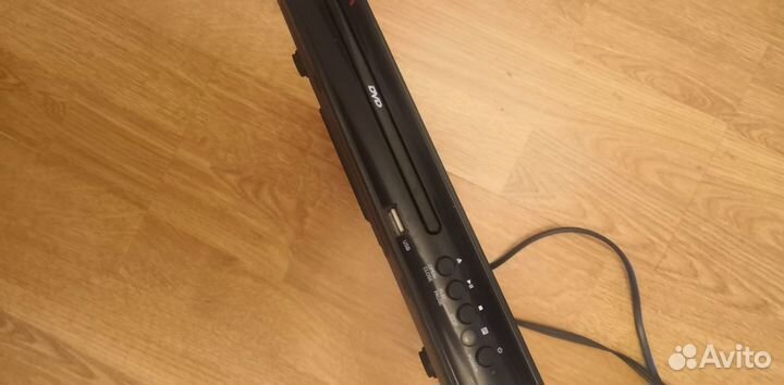 DVD-плеер Supra DVS-200X