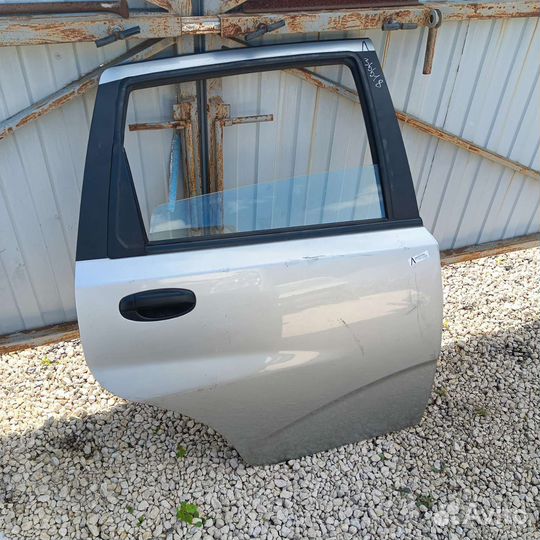 Дверь задняя правая Chevrolet Aveo T 200