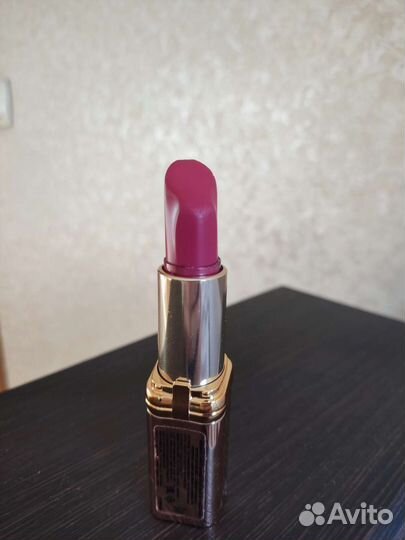 Губная помада loreal