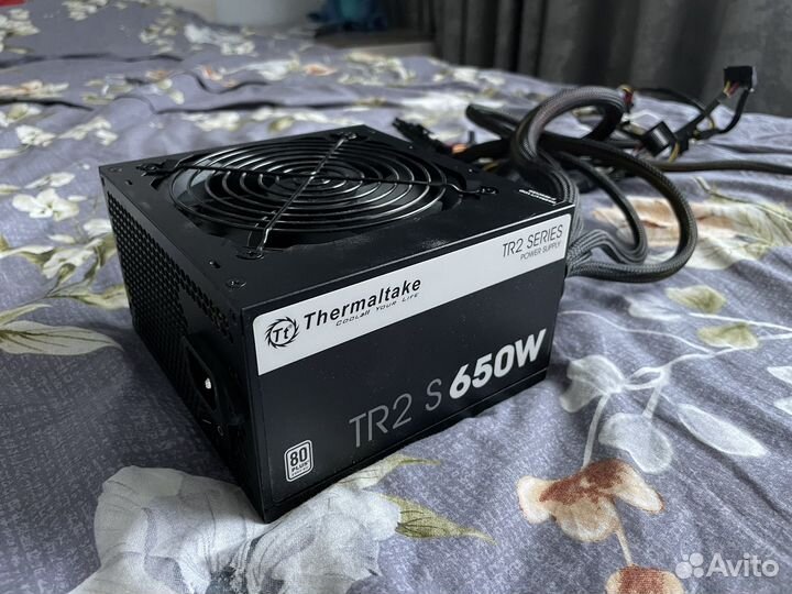 Блок питания Thermaltake TR2 S