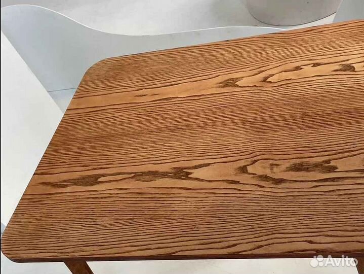 Кухонный стол из дуба