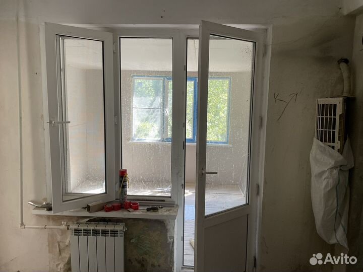 Пластиковые окна с дверью бу