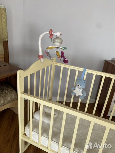 Детская кроватка