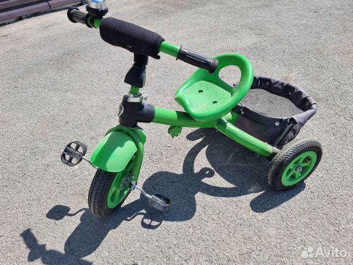 Продам детский 3х колесный велосипед