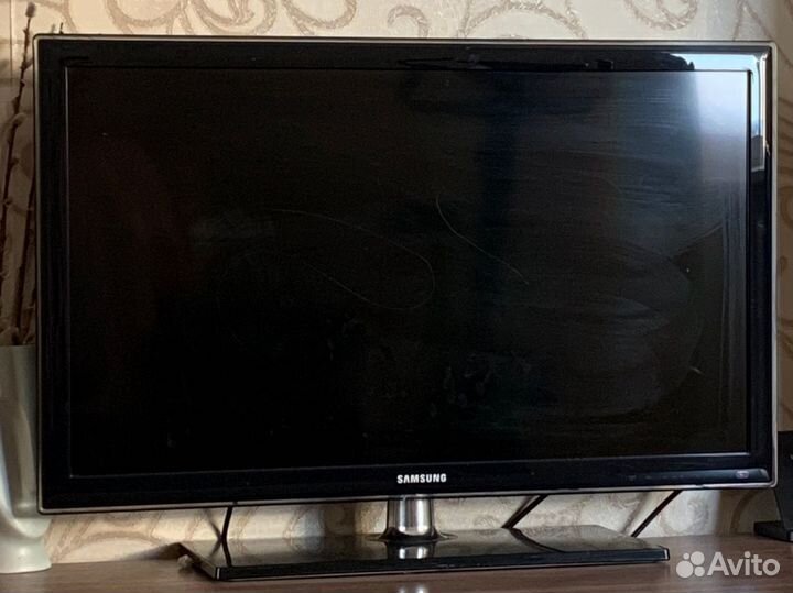 Телевизор samsung 32 дюйма (81см)