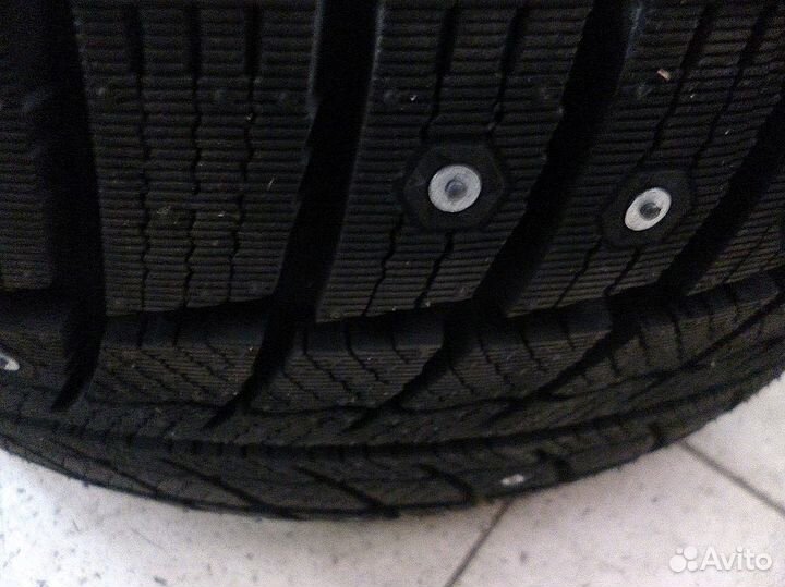 Landsail Ice Star IS33 235/70 R16 106T