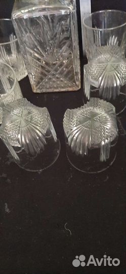 Наборы: графины, штофы со стаканами