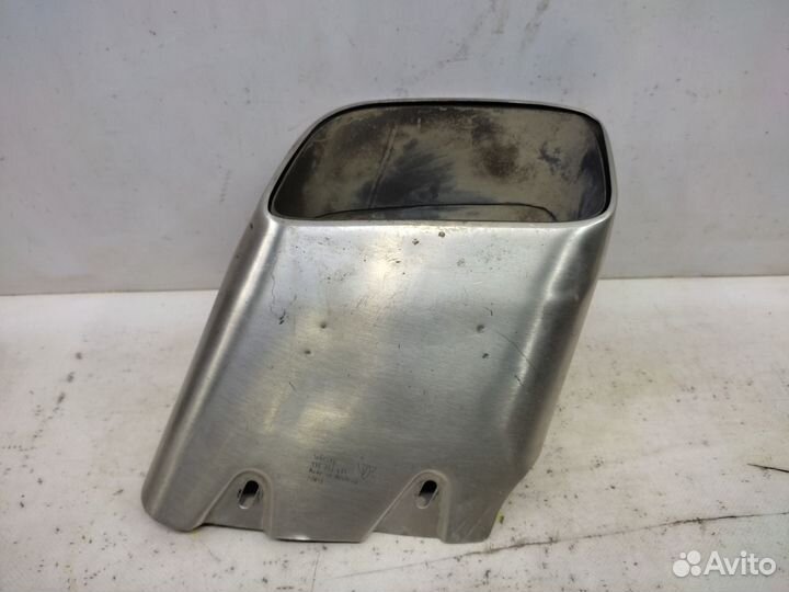 Насадка выхлопной трубы левая Porsche Macan 95B