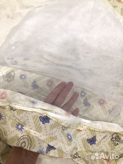 Бортики в кроватку и полный набор постельного бель