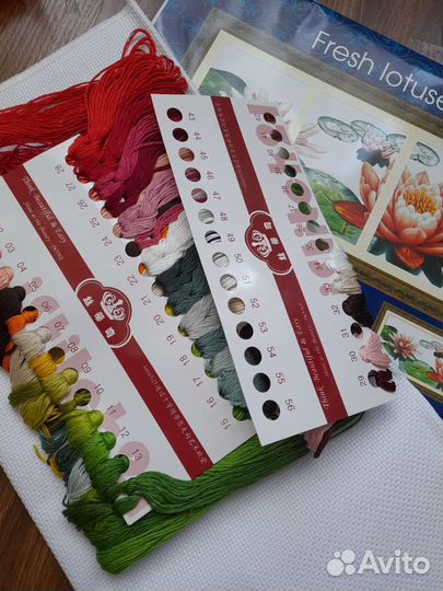 Набор для вышивания крестом Dome 100821 Лотосы