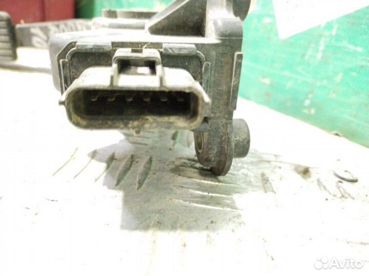 Педаль газа Mitsubishi Lancer 10 седан