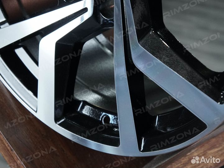 Литые диски R19 для Volkswagen. Арт2551