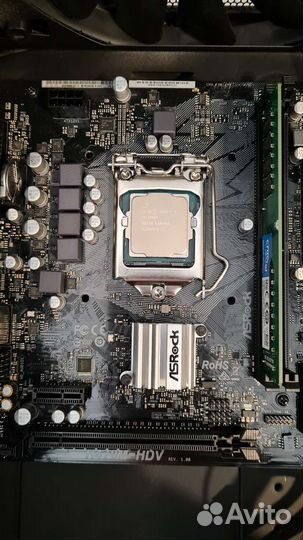 Комплект Процессор i3 10100 LGA1200