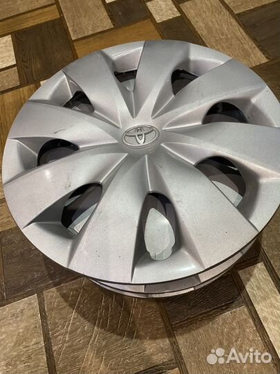 Продам колпаки R14 Toyota