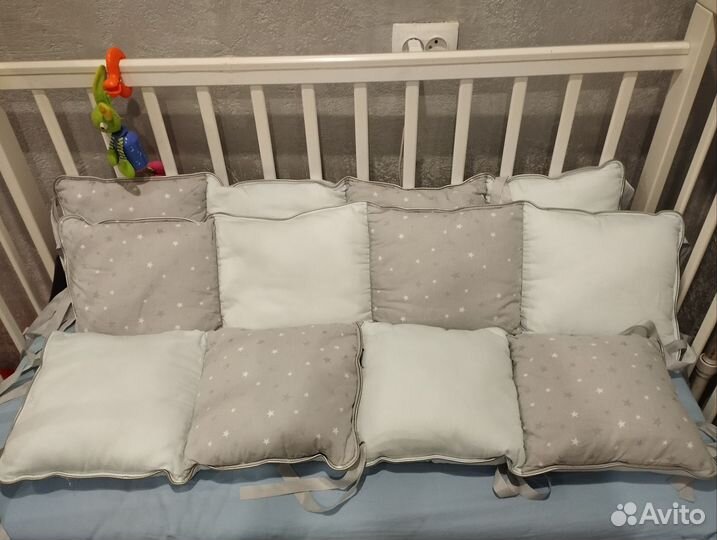 Бортики в кроватку