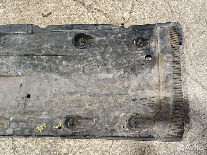 Защита днища правая Skoda Octavia 2 (A5) рест