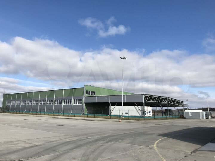 Складской комплекс 2881.1 кв.м. с з/у 17 Га