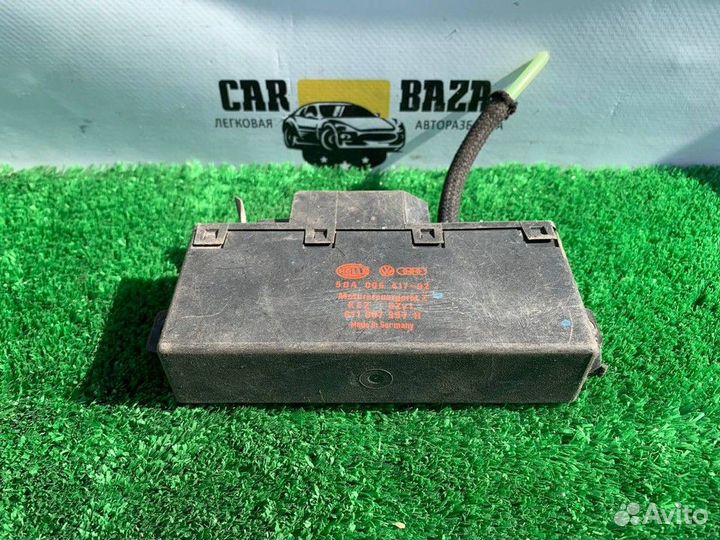 Блок управления двигателем Audi 80