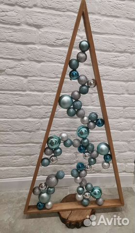 Елка из дерева