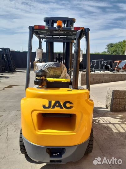 Вилочный погрузчик JAC CPCD35, 2023