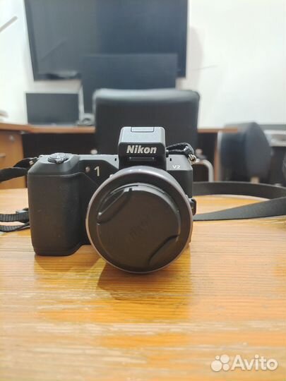 Nikon 1 v2 + объектив 10-30