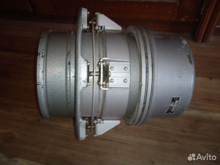 Гироскоп гирополукомпас глк 52 ап серия 02