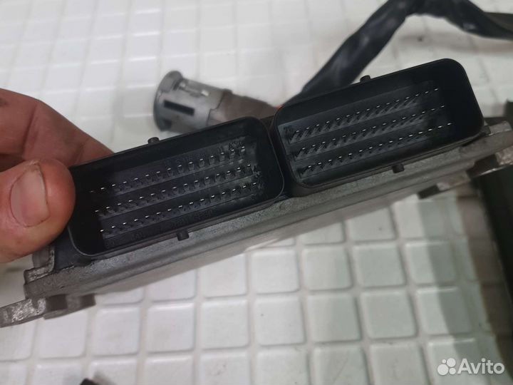 Комплект блок управления двигателем рено логан 1