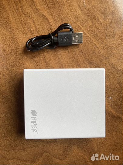 Powerbank / павербанк Hiper + провод для зарядки