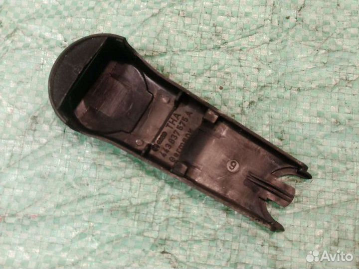 Ручка стеклоподъемника Audi A6 C4