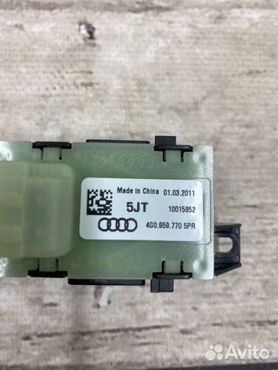 Кнопка памяти сидений Audi A6 4G2 chva 2011