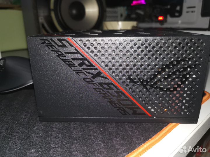 Блок питания asus ROG strix 650G