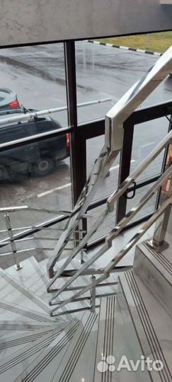 Винтовые поручни из нержавеющей стали