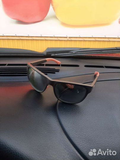 Солнцезащитные очки Eris Polarized Roxy