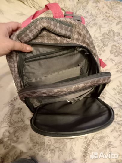 Рюкзаки, партфель