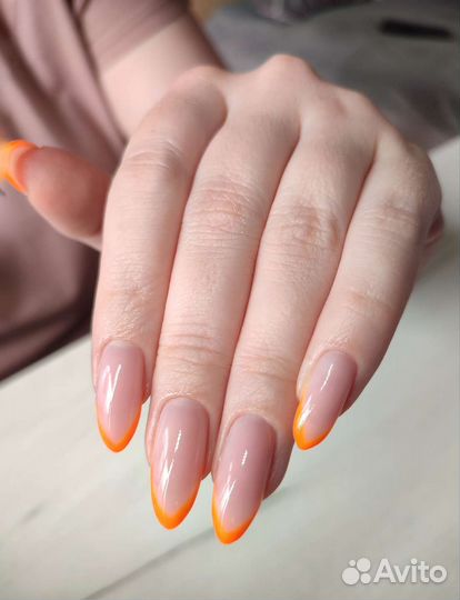 Маникюр на дому