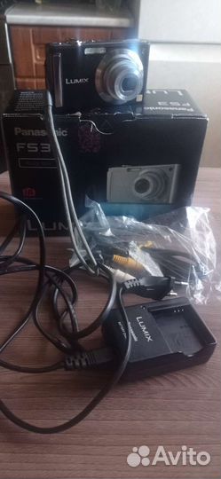 Цифровая фотокамера