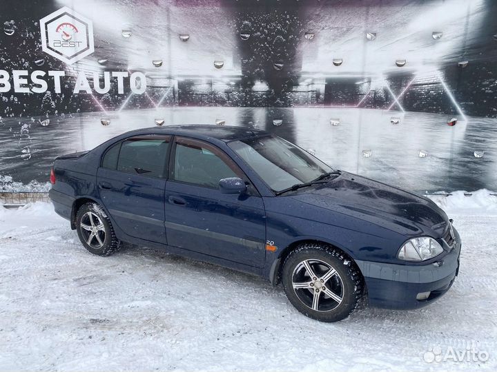 Toyota Avensis 2.0 AT, 2001, 279 000 км