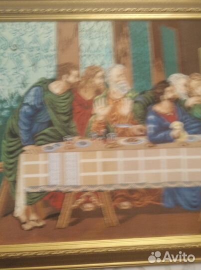 Продаю вышитую картину. Размер 1,9*09 с рамой