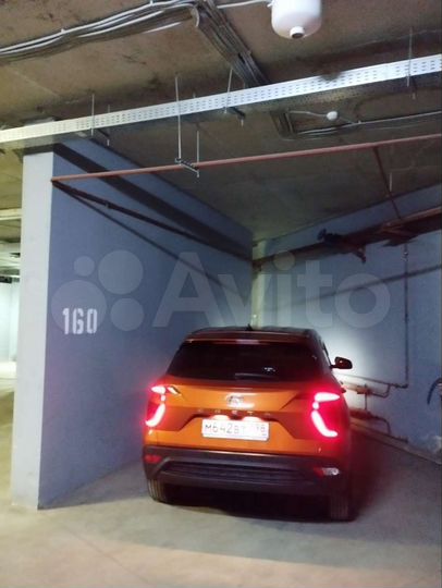 Машиноместо, 14 м²