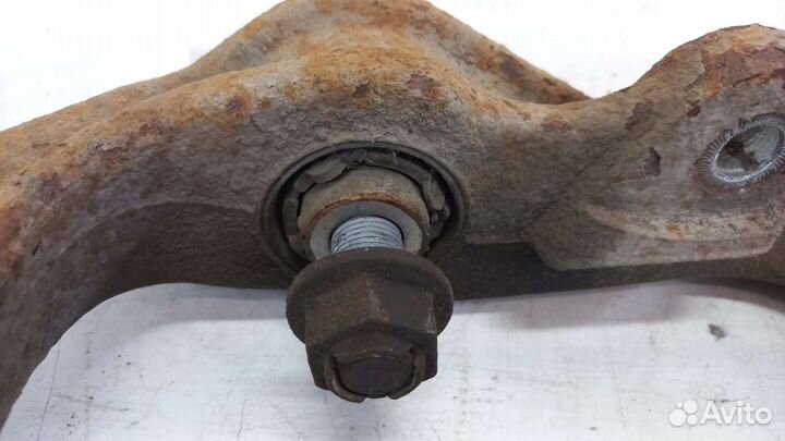 Рычаг задний правый Mercedes W251 R-class