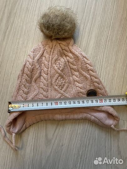 Шапка и варежки HM