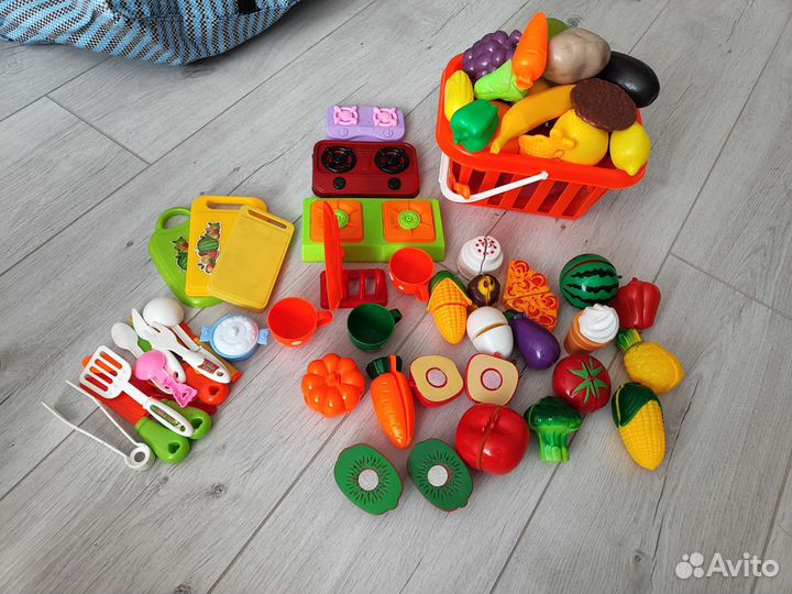 Фрукты, овощи, посуда