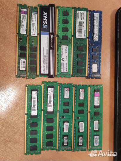 Оперативная память ddr3 на 1,2,4 Гб