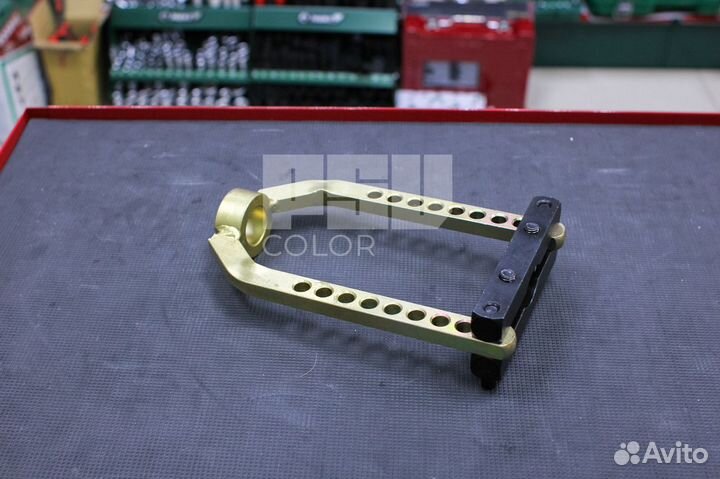 Съёмник наружного шруса универсальный