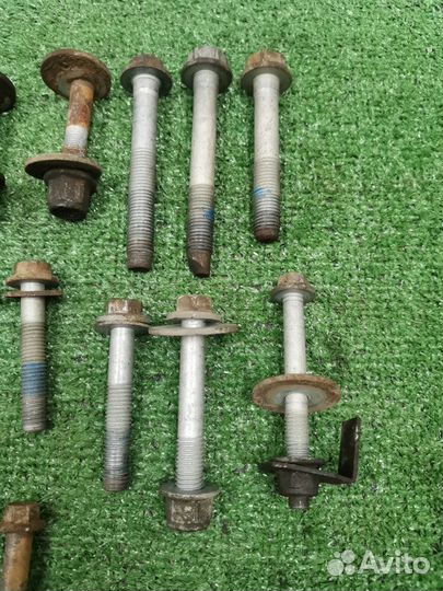 Комплект болтов задней подвески задний Ford Mondeo