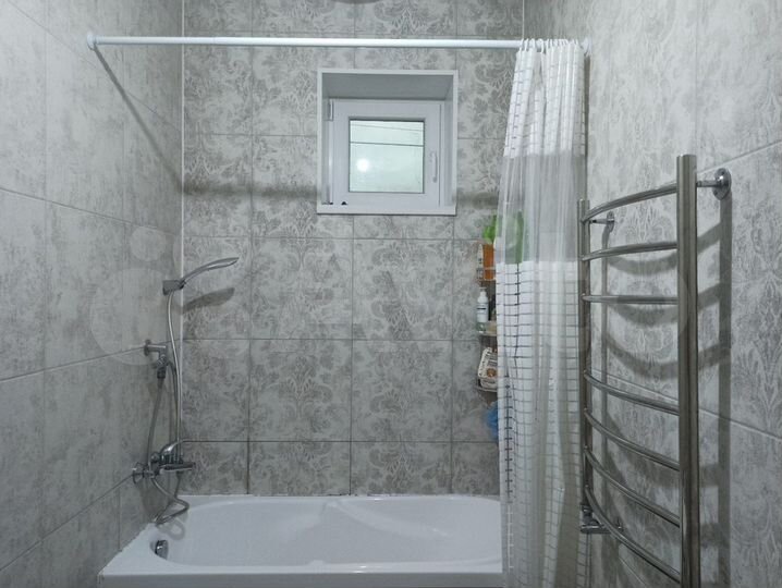 Дом 290 м² на участке 6 сот.