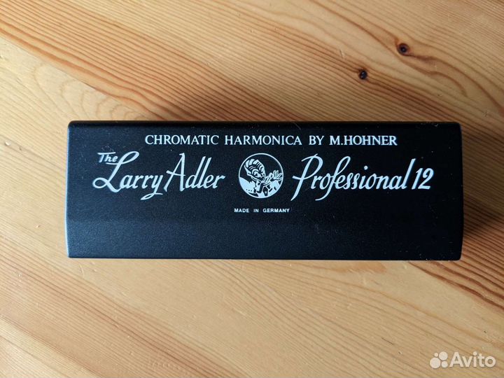 Губная гармошка хроматическая Larry Adler